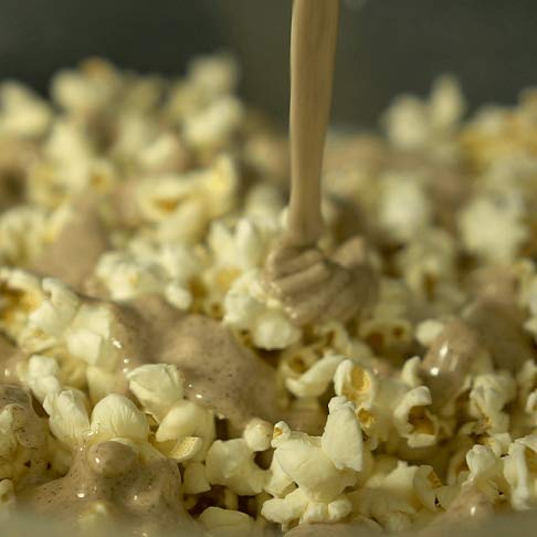1000 Springs Mill Organic Dry Popcorn Kernels - Non-GMO, Healthy Snack for Microwave or Stovetop - Bulk Organic Popcorn Kernels with Resealable Bag - Enjoy Fresh & Crisp Popcorn - 16oz (Pack of 4)