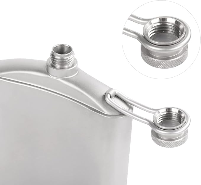 SILVERANT Titanium Hip Flask 220ml/7.74 fl oz, Ultralight Portable Leakproof Pocket Flask Flagon With Screw Cap Clip, Drawstring Cloth Case & Pouring Funnel