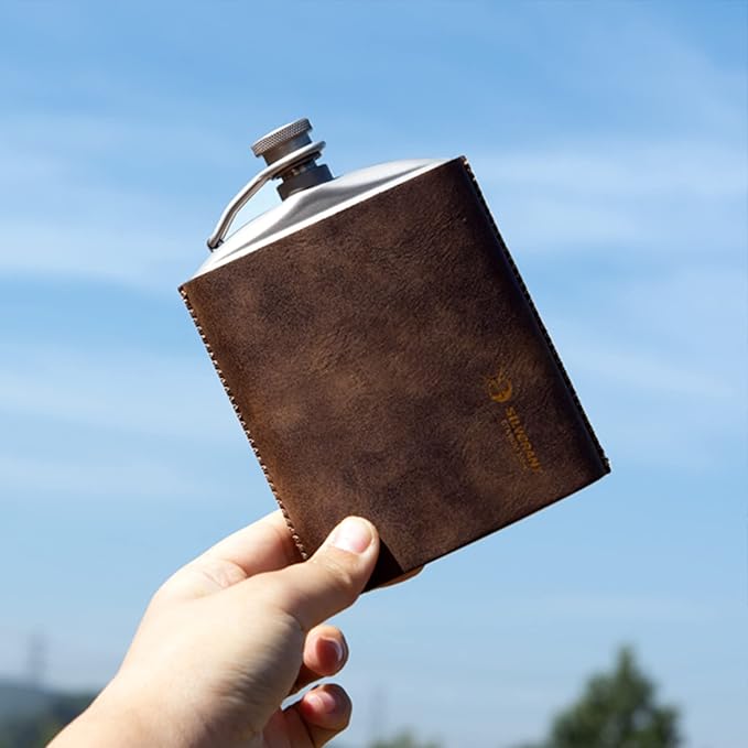 SILVERANT Titanium Ultralight 7.74oz/220ml Hip Flask Canteen, Lightweight Compact Outdoor Flask, Limited Edition With Leather Case & Funnel