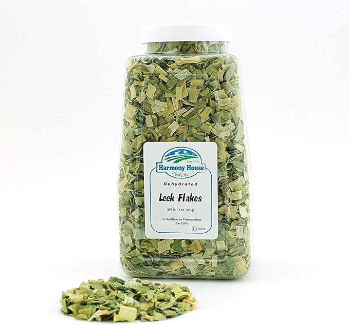 Harmony House Foods Dehydrated Leek Flakes - Air Dried Vegetables for Soup and Cooked Dishes, Great for Camping, Survival, and Backpacking