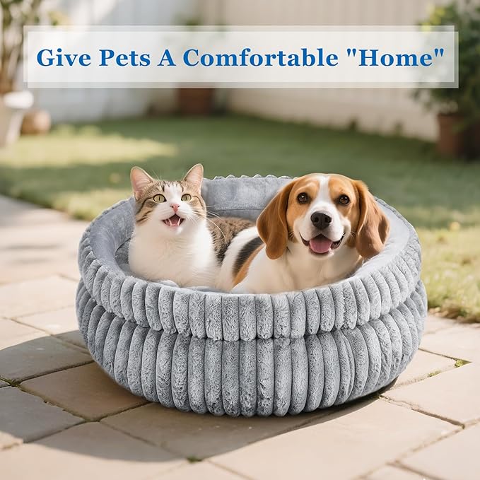 Dual-Layer Donut Cat Bed - Fluffy Round Bed for Small Pets - Ultra-Soft Cat Donut Bed for Cozy Sleep (Grey, 16 * 16 * 5.5 inch / 40 * 40 * 14 cm)