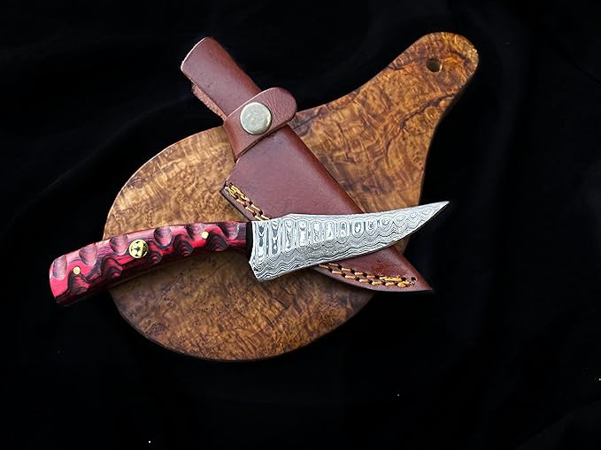 Titan International Knives Damascus Steel Hunting Knife | Fixed Blade, High Carbon Steel, Red Diamond Wood, Leather | Perfect for Hunting and Outdoor Activities