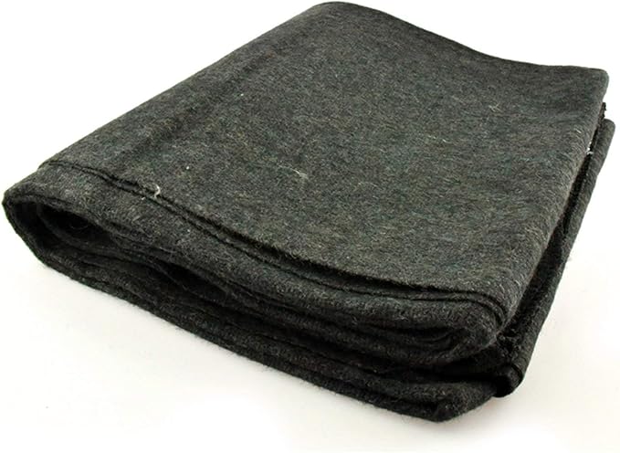 SE Olive Green 60" x 80" 3 lb. Wool Blanket with 60-70% Wool - BI60801GN