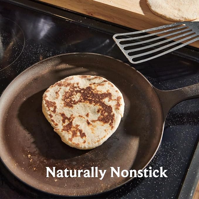 Field Company 10-Inch Round Cast Iron Griddle ??No.9, Flat Top, Lightweight & Smooth, Preseasoned with Organic Oil ??Made in USA, Non-Toxic, Vintage Design ??Cooks French Toast, Hash Browns & Sliders
