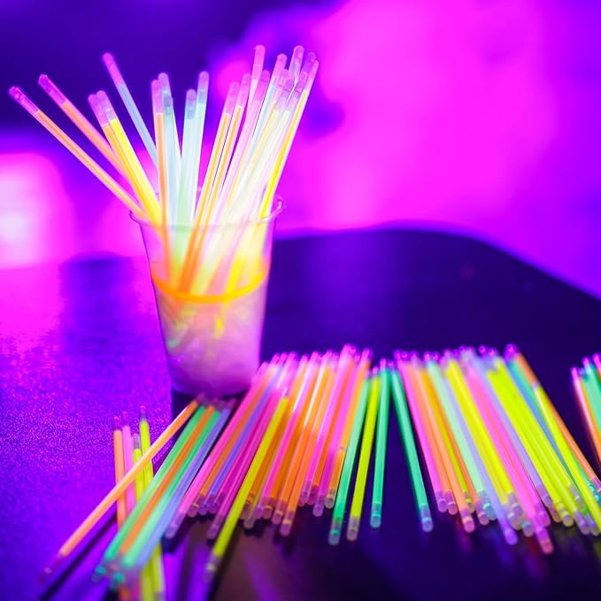 150 Pack 8” Pink Glow Sticks Bulk with 150 Connectors Neon Glow In The Dark Party favors Supplies for Holiday Birthday Party Decoration (Pink)
