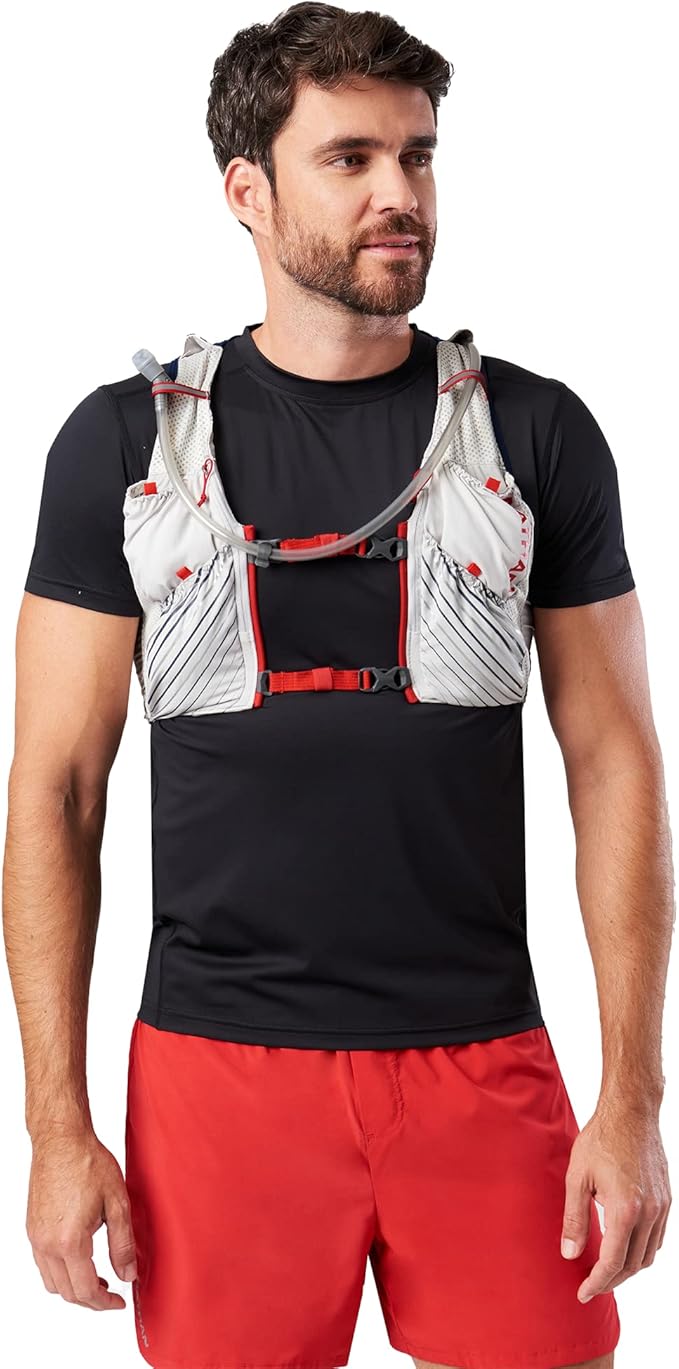 Nathan Pinnacle Race Vest 12L Hydration Pack, 1.6L Water Bladder, Running Vest, Water-Resistant Pockets, Lightweight & Moisture Wicking