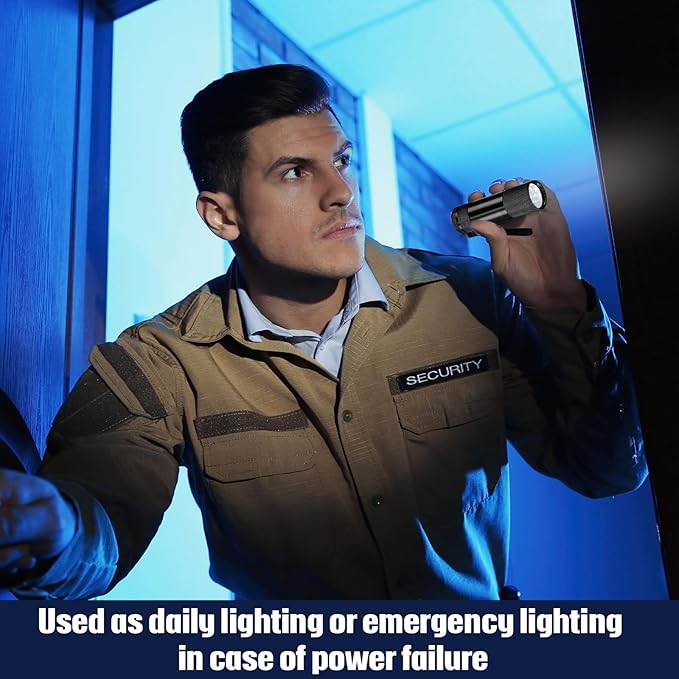 VIHOSE 32 Pcs Mini Flashlights Bulk, Bright Aluminum Handheld Flash Light with Lanyard Small LED Flashlights for Night Reading Emergency Hurricane Camping Hiking, Batteries Not Included(Black)