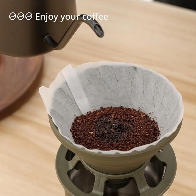 Collapsible Coffee Dripper, Silicone Reusable Coffee Filter Holder, Pour Over Coffee Dripper for Camping, Business Trip, Single Pour Over Coffee Maker (Green)