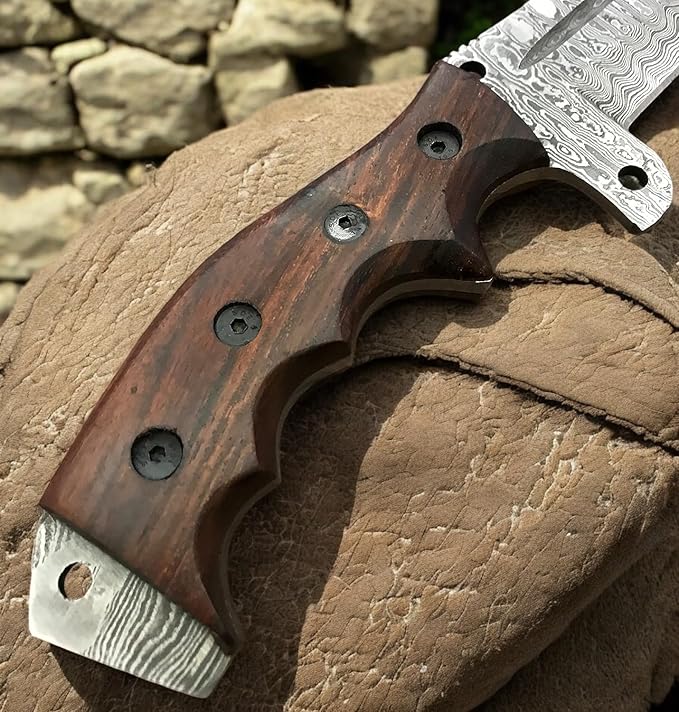 Poshland TR-891 Custom Handmade Damascus Steel Tracker knife - Gifts for Men, Horizontal Carry Knife