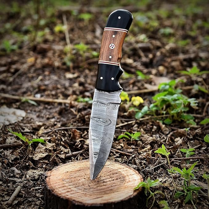 8.5" Handmade Damascus Steel Fixed Blade Skinning Hunting Knife with Leather Sheath - Best for Outdoor Camping, Skinner, Deer, Fishing, Hiking - EDC Survival Knives for Men Ideal Gift for Hunters