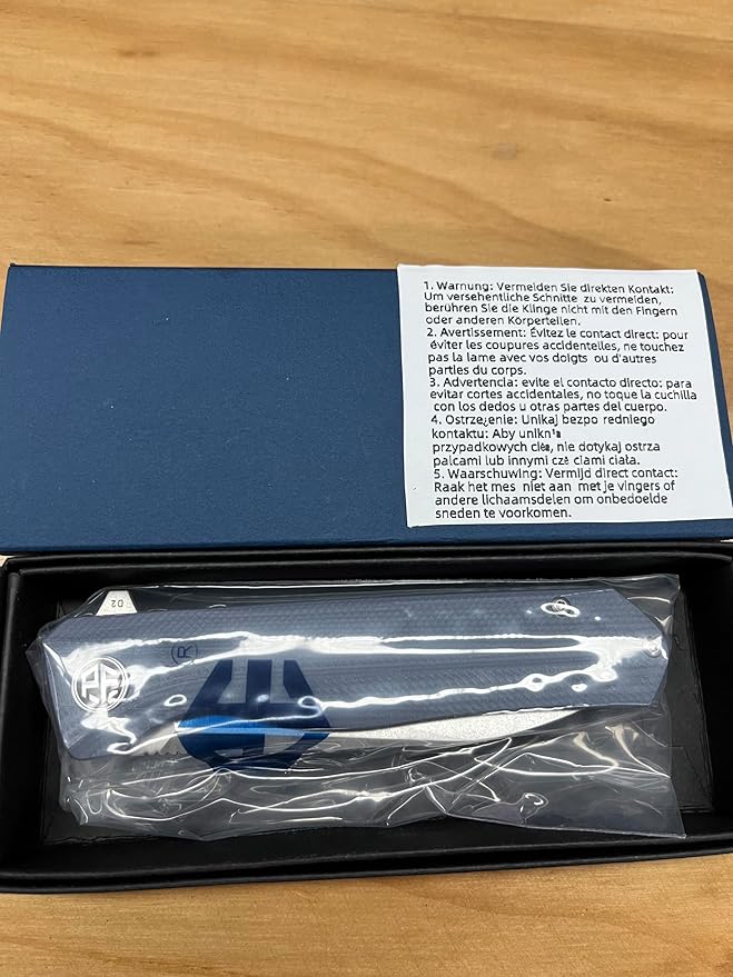 Petrified fish G10 handle D2 steel blade 2CR13 liner ball bearing flipper folding knife camping hunting EDC pocket tool PF818 (Gray, Stonewash)