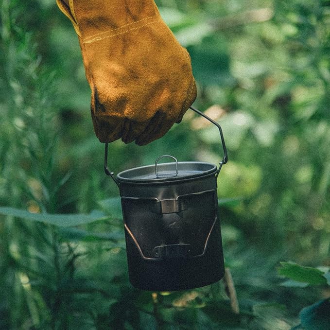 Fire-Maple Alti Titanium Cup | Ultralight Camping Mug with Scale | Foldable Drinkware for Coffee Tea | Ideal for Hiking Backpacking and Camp Use (900ML)