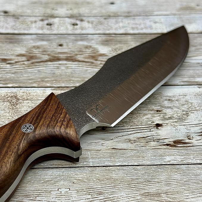Handmade Fixed Blade Hunting Knife, N690 Blade Tactical Knife with Leather Sheath and Magnesium Fire Starter, Full Tang Tactical Knife, Survival Knife with Magnesium Fire Stick