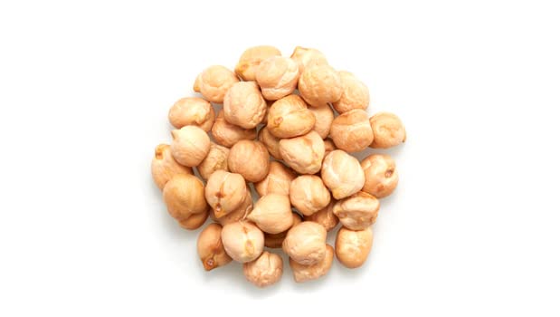 Yupik Organic Raw Chickpeas, Garbanzo Beans, 2.2 lb (35.2 oz), Non-GMO, Vegan, Gluten-Free, Kosher, USDA Certified, High-Protein Legumes for Hummus, Soups, Salads & Toppings, Chick Peas