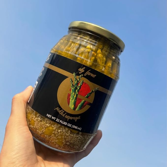 Ely Farms | Pickled Asparagus | Gourmet Crunchy Spears | Family Recipe | Zesty Dill and Garlic Flavor | Delicious Appetizer or Bloody Mary Garnish | Made in Nebraska USA | 32 oz Jar | 1-Pack