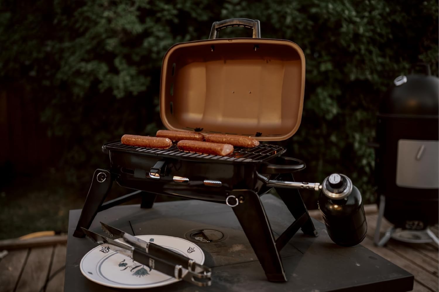 GasOne Tabletop Propane Grill – Portable Grill Propane with Heat Resistant Handles, Large Cooking
