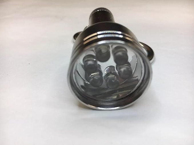 6 LED Flashlight with Metal Carabiner