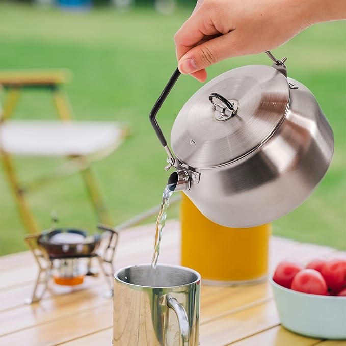 1L Camping Kettle, Portable Outdoor Campfire Kettle, 304 Stainless Steel Camp Tea Coffee Pot, Lightweight Fast Heating Open Fire Water Boiler for Hiking Backpacking Bushcraft Picnic Travel