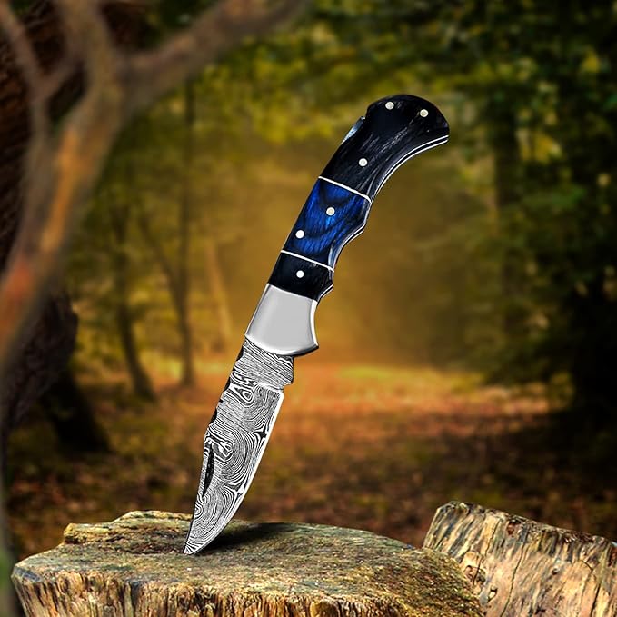 Set of 10 - Personalized Damascus Pocket Knife for Groomsmen -With Leather Sheaths - Custom Engraved Pocket Knives | Groomsman Gifts for Wedding, Groomsmen Proposal Gifts