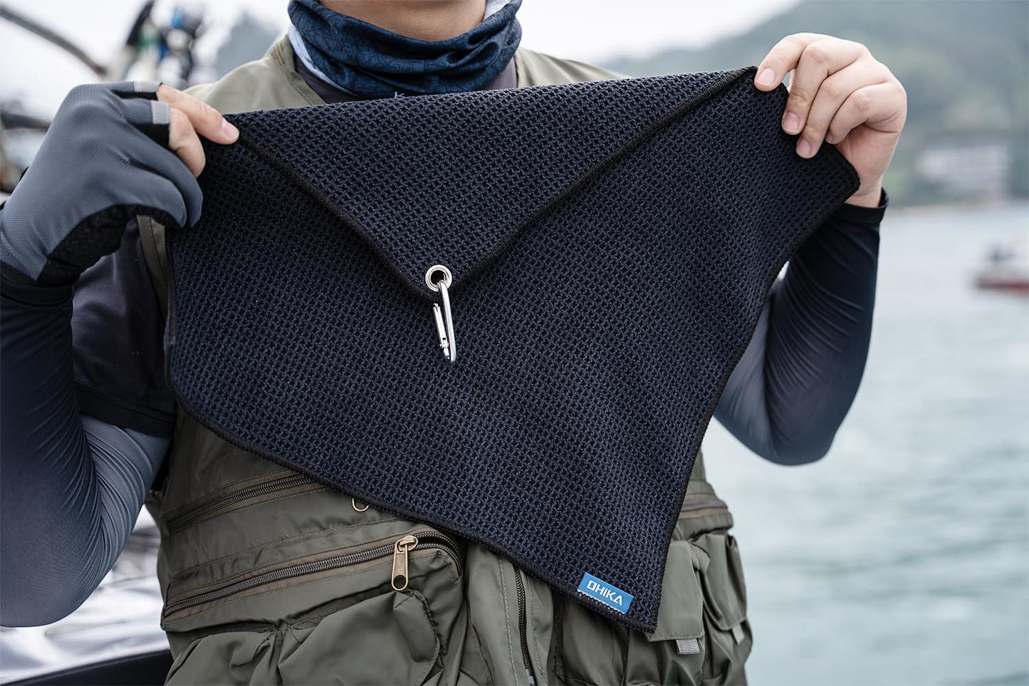 OHIKA Microfiber Fishing Towels with Clip, Waffle Pattern for Effective Cleaning of Fishing Gears