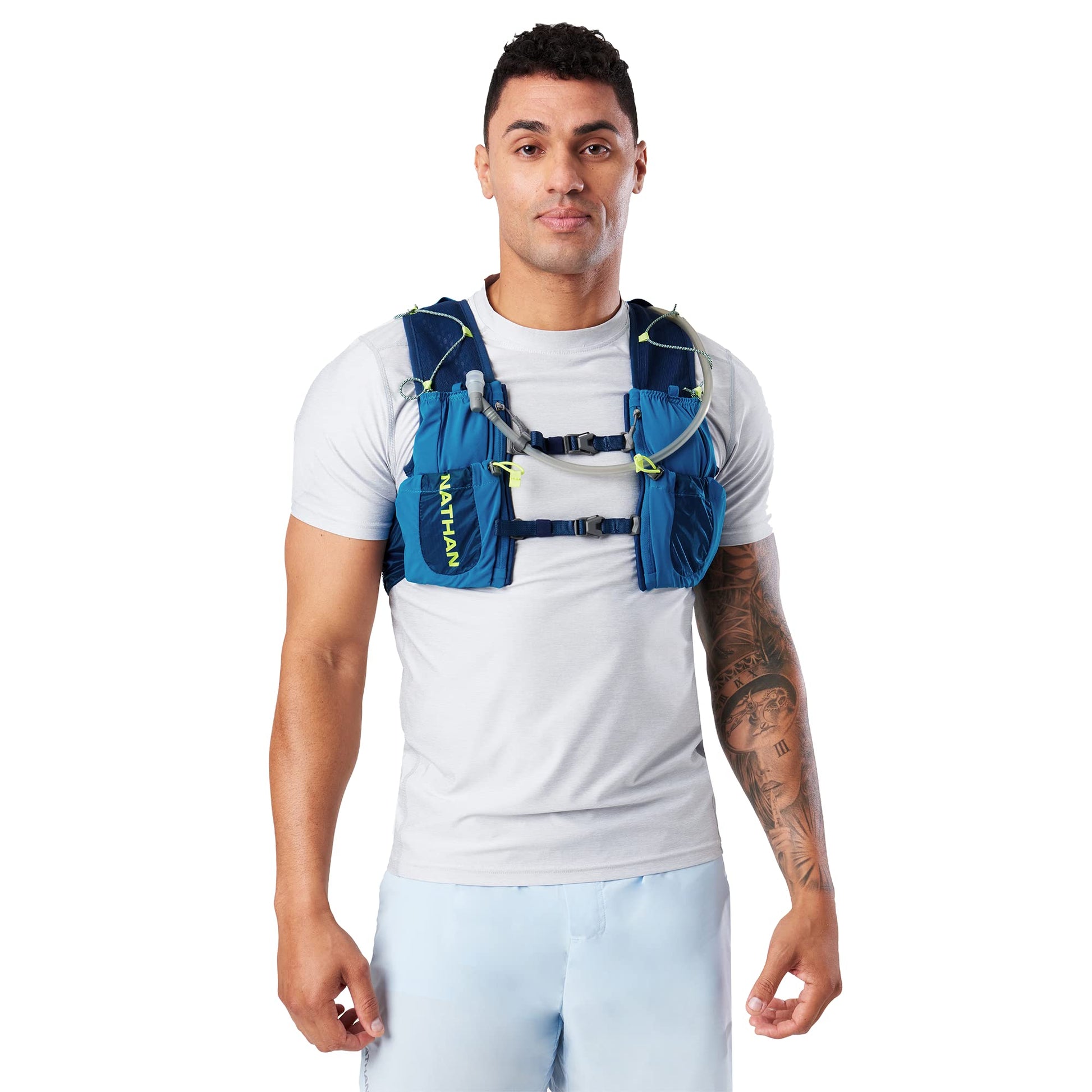 Nathan Vapor Air 3.0 7 Liter Hydration Vest w/ 2L Bladder, Air Mesh Shoulder Straps, Front Pockets