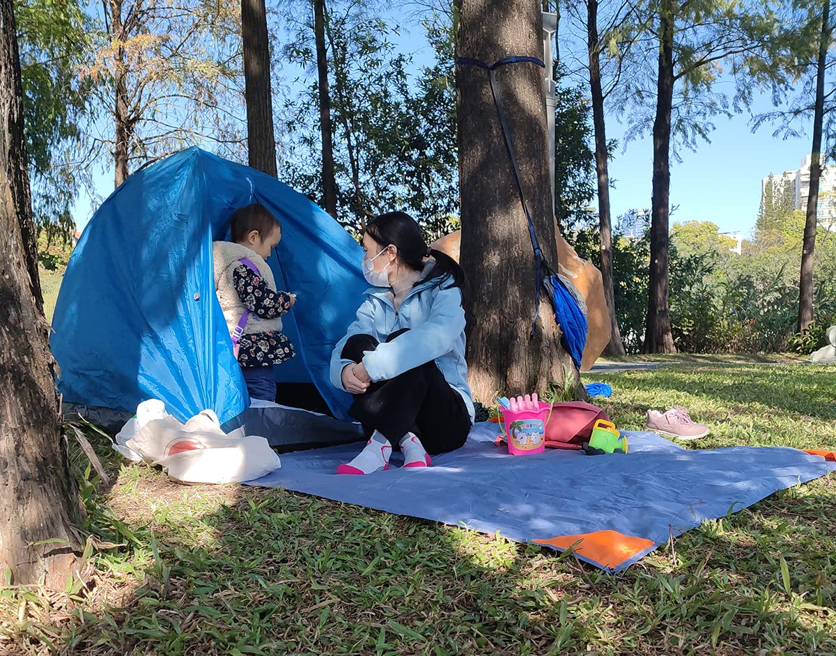 Orga'Neat Pocket Picnic Blanket, Compact Lightweight Tarp for Camping