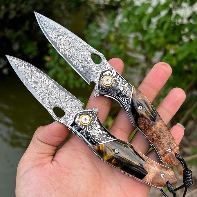 handmade Japan Damascus steel pocket knifeï¼?.1" VG10 blade men and women Folding knife，With holster，Lining lock，resin and Maple handle，Suitable for EDC outdoor camping，go fishing hunting