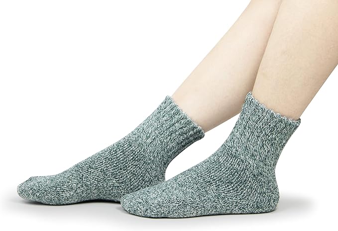 BomKinta Boot Socks for Women Winter Solid Thick Warm Socks Cozy Crew Socks Christmas Gift