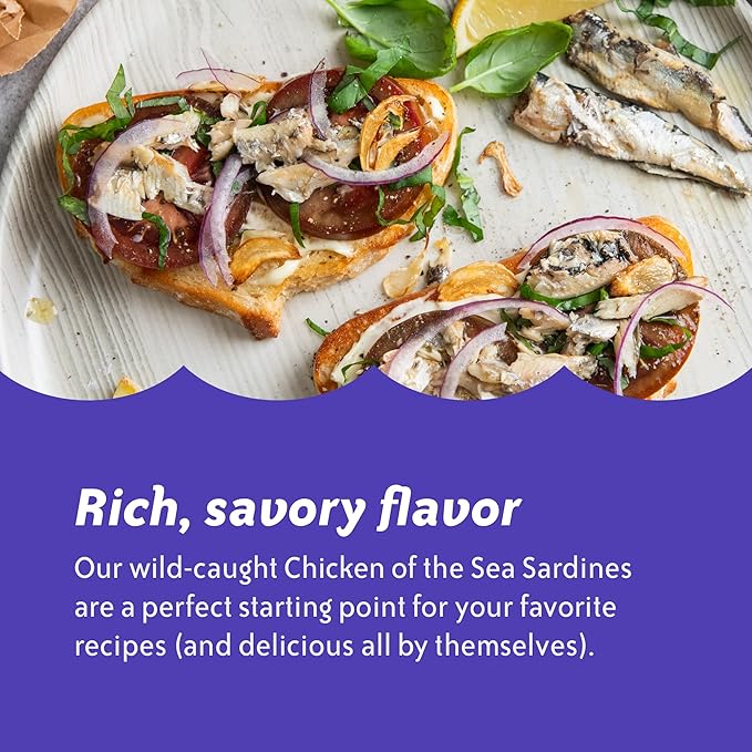 Chicken of the Sea Sardines in Oil, 3.75 Ounce Can (Pack of 1), Wild Caught Canned Sardines, Lightly Smoked, Low Fat