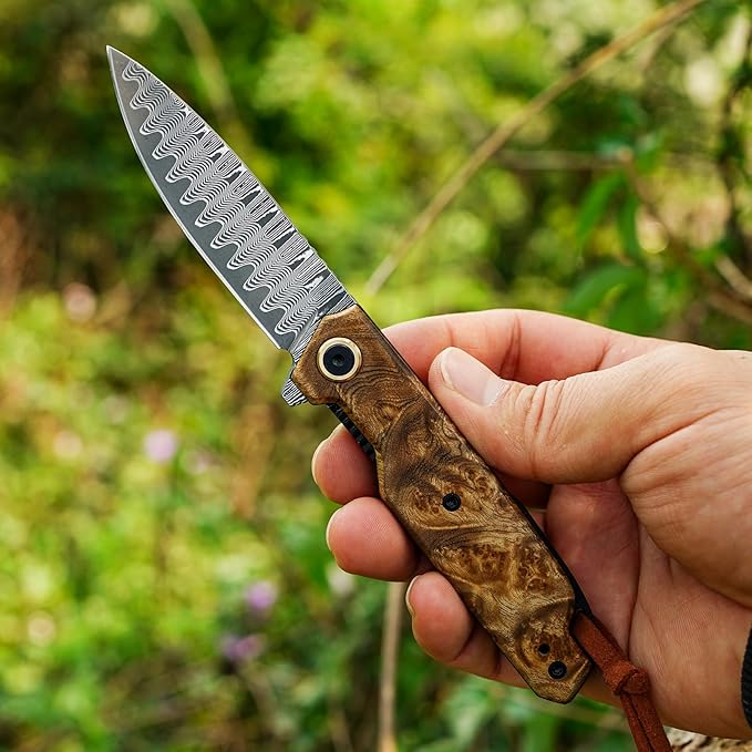 VNLA Damascus Folding Pocket Knife,Handmade knife,Forged Damascus Steel Blade,handle made of maple Wood leaf.with Reversible Pocket Clip,Suitable for Hiking carry EDC