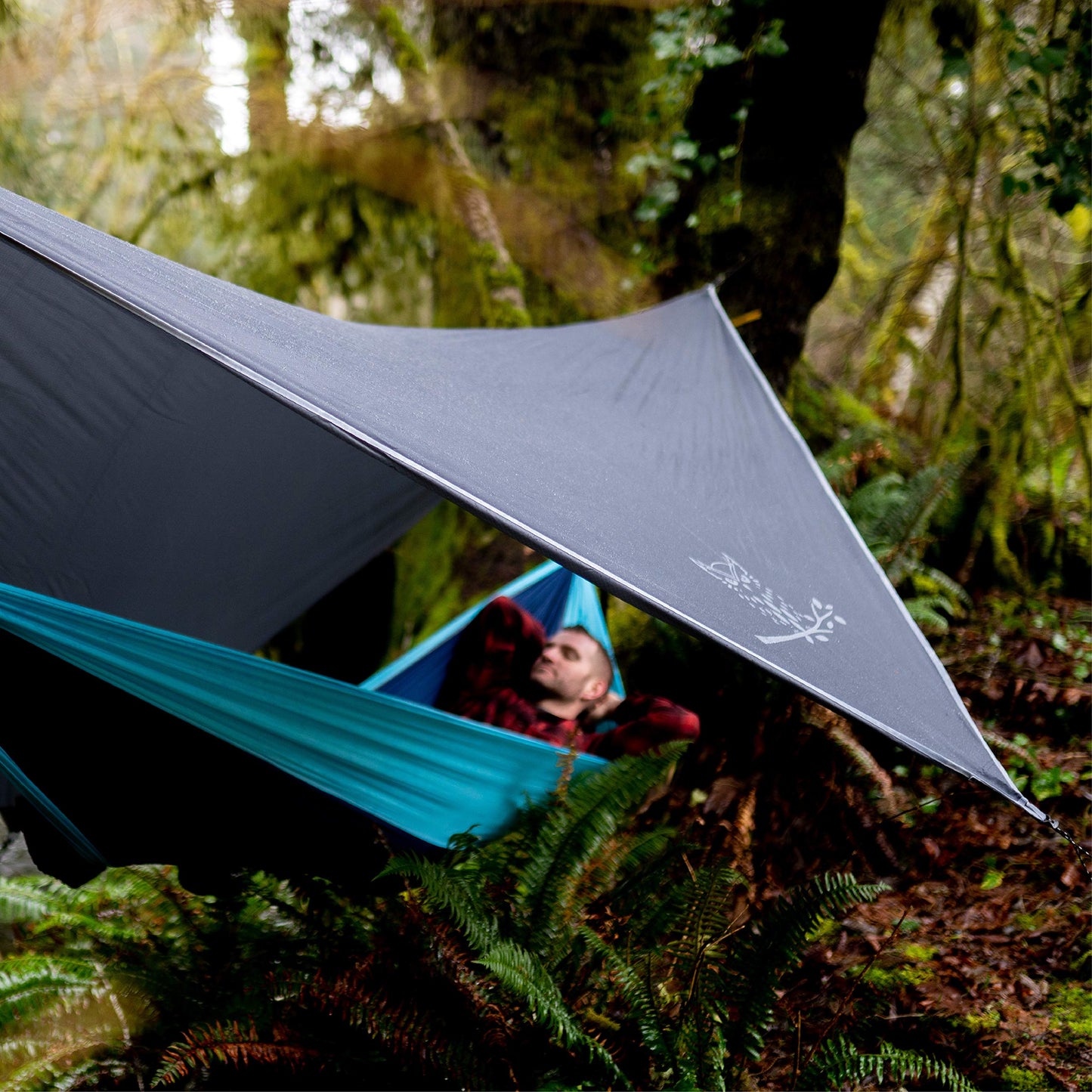 Wise Owl Outfitters Hammock Rain Fly – Waterproof Camping Tarp Cover with Tent Stakes & Carry Bag
