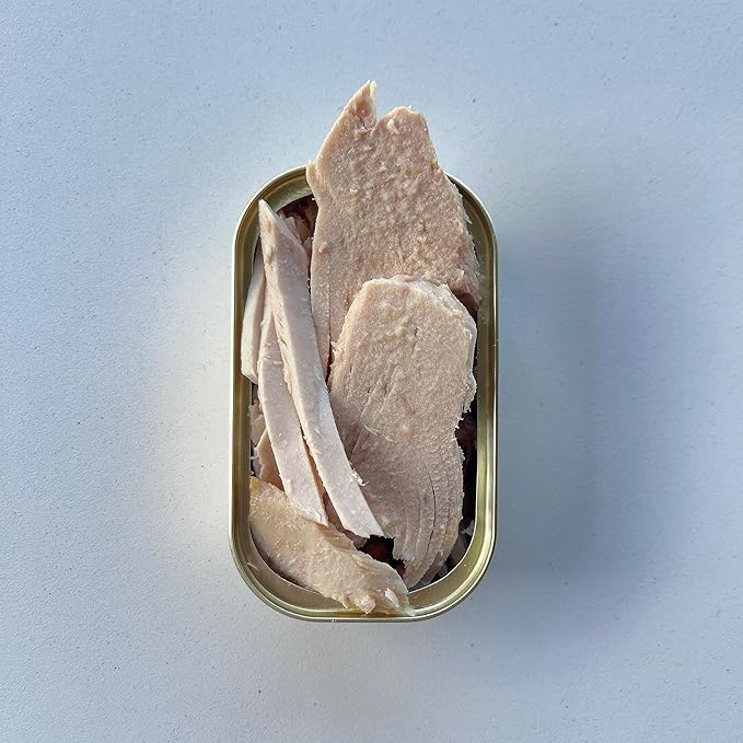 Natural Catch Tuna Filets Variety Pack, Hand Cut, Pole & Line Caught, 130 Calories Gluten-Free, Paleo, Keto Friendly, Premium Yellowfin & Albacore Tuna in Extra Virgin Olive Oil (4.4 oz per can- Pack of 12) (Variety)